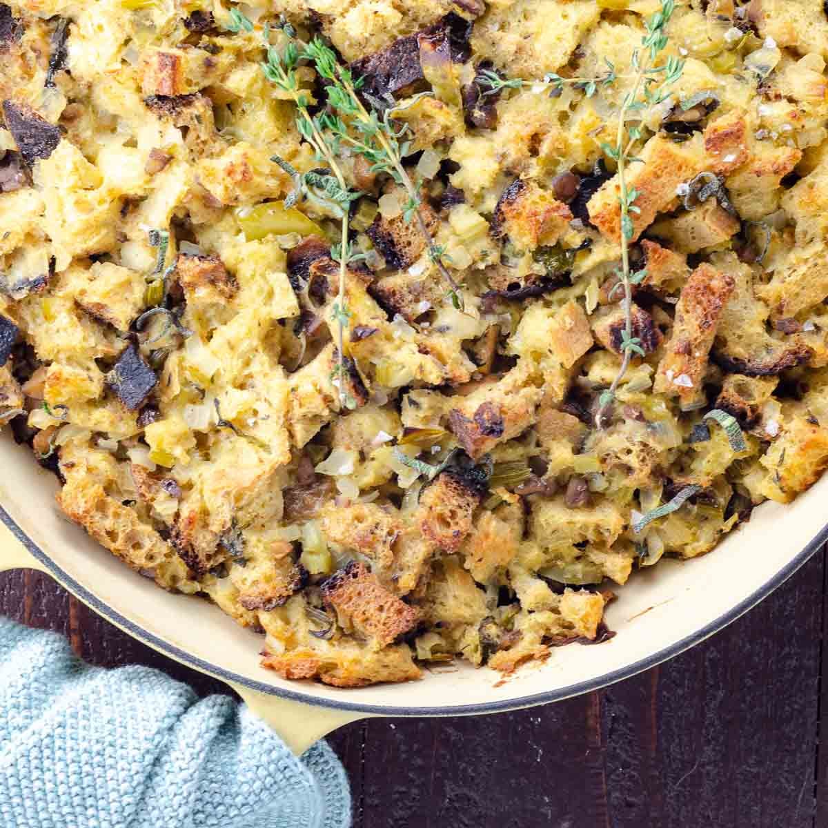 Classic Vegetarian Stuffing: Perfect for Modern Holiday Tables