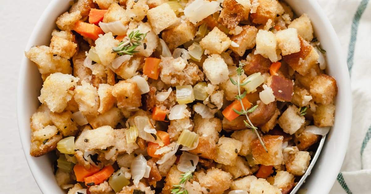 Easy Vegetarian Stuffing: Vegan-Friendly & Prep-Ahead Ready